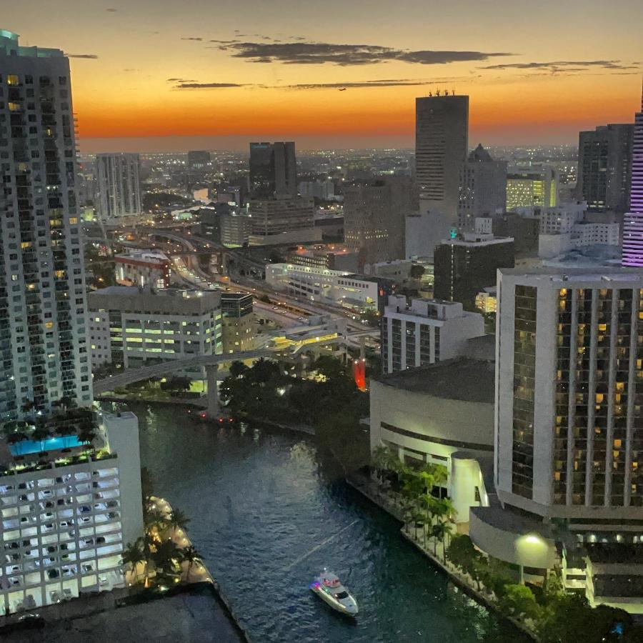 Iconbrickell Tower 3 W Residences Miami Exterior photo